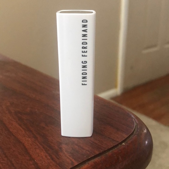 FF lipstick 💄 - Picture 6 of 10